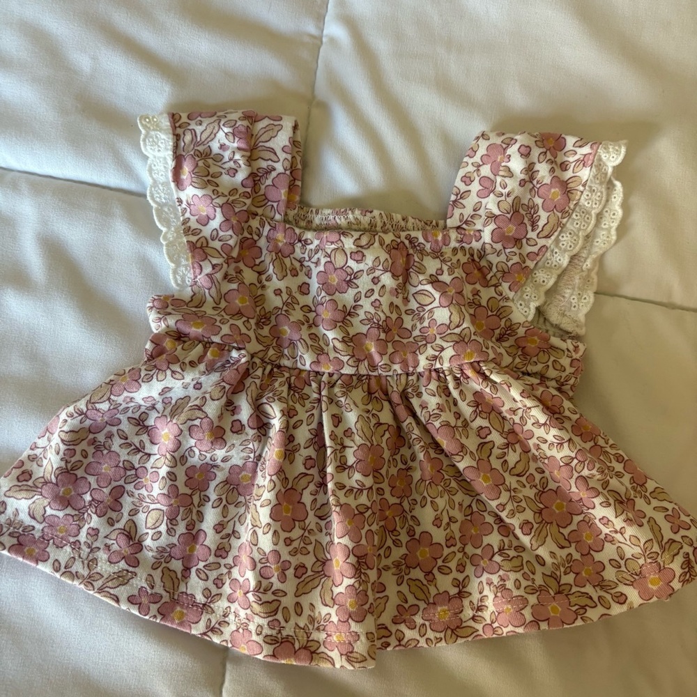 Nicole Miller Girls Pink Floral Smocked Top - Lightweight Sumar Shirt - Picture 5 of 7